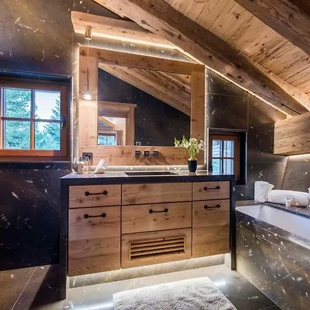 Chalet The Magnificent Chalet With Facilities St. Moritz