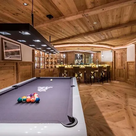 The Magnificent Chalet With Facilities Chalet